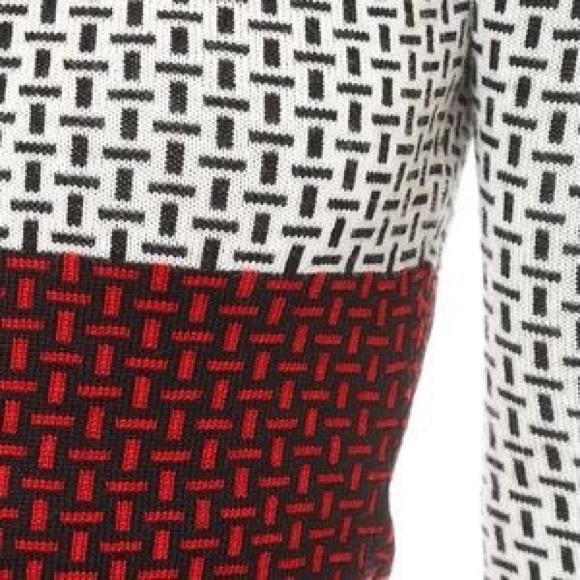 Like new 100% wool geometric jacquard sweater - Picture 4 of 4